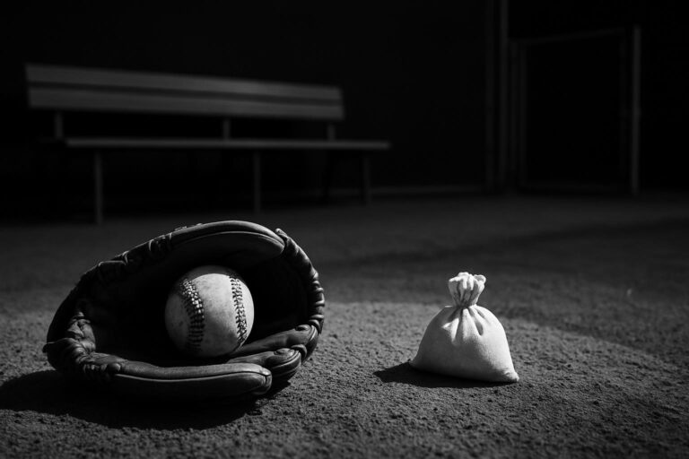 What is a Setup Man? Bridging the Gap in the Bullpen - Sports Scouters